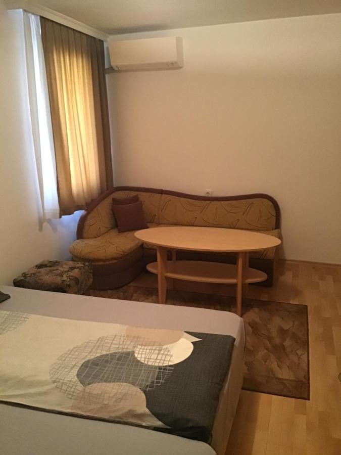 Aurora Guest House ネセバル エクステリア 写真
